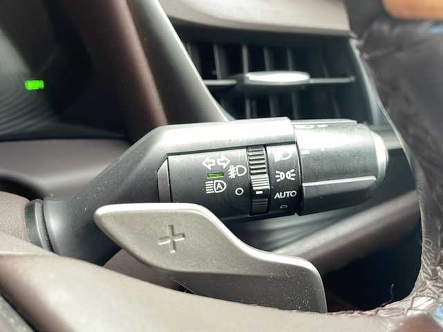 レクサス ＥＳ 300h バージョンL 広島県 2019(令1)年 7.4万km グラファイトブラックガラスフレーク 禁煙/マークレビンソン/レクサスセーフティシステム+/・プリクラッシュセーフティ/・レーンディパーチャーアラート/・レーントレーシングアシスト/・先行車発進告知/・ロードサインアシスト/BSM/クリアランスソナー/ヘッドアップディスプレイ/サンルーフ/デジタルインナーミラー/純正ナビ/・フルセグ/CD/DVD/Blu-ray/BT/・USB/AUX/SD/サウンドトラック/パノラミックビューモニター/ウッドコンビステアリング/ステアリングスイッチ/オートライト/シートヒーター／ベンチレーション/パワーシート/シートメモリー/茶革シート/純正ドライブレコーダー/ＥＴＣ２．０/３眼ＬＥＤヘッドライト/シーケンシャルターンランプ/純正フロアマット/スマートキー/プッシュスタート/スペアキー/OPリアスポイラー/純正18インチアルミホイール