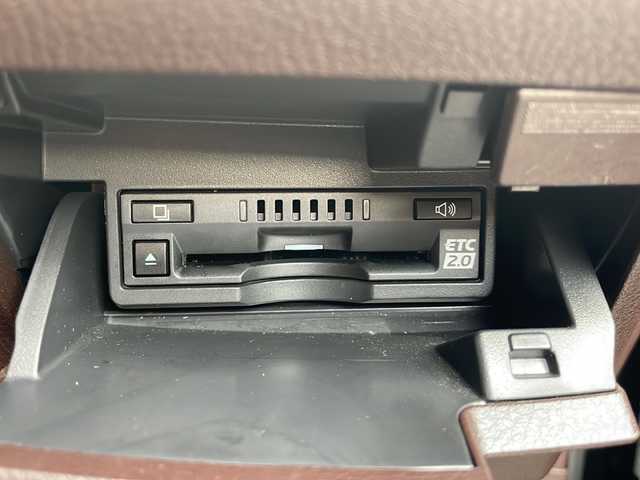 レクサス ＥＳ 300h バージョンL 広島県 2019(令1)年 7.4万km グラファイトブラックガラスフレーク 禁煙/マークレビンソン/レクサスセーフティシステム+/・プリクラッシュセーフティ/・レーンディパーチャーアラート/・レーントレーシングアシスト/・先行車発進告知/・ロードサインアシスト/BSM/クリアランスソナー/ヘッドアップディスプレイ/サンルーフ/デジタルインナーミラー/純正ナビ/・フルセグ/CD/DVD/Blu-ray/BT/・USB/AUX/SD/サウンドトラック/パノラミックビューモニター/ウッドコンビステアリング/ステアリングスイッチ/オートライト/シートヒーター／ベンチレーション/パワーシート/シートメモリー/茶革シート/純正ドライブレコーダー/ＥＴＣ２．０/３眼ＬＥＤヘッドライト/シーケンシャルターンランプ/純正フロアマット/スマートキー/プッシュスタート/スペアキー/OPリアスポイラー/純正18インチアルミホイール