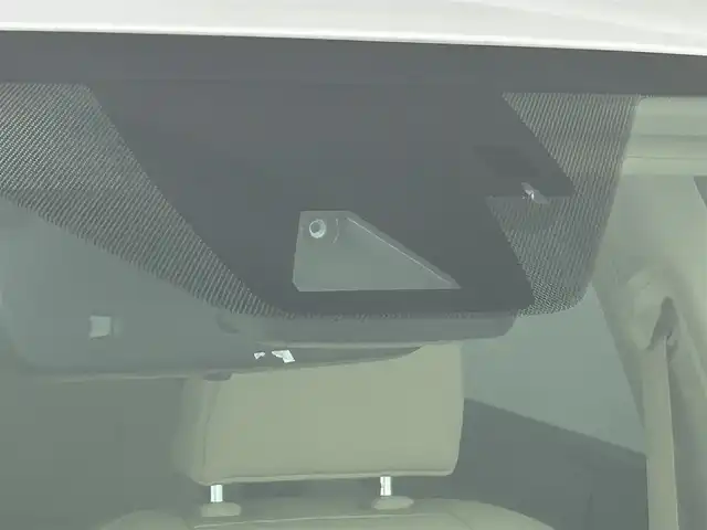 レクサス ＲＸ 450h バージョンL 道央・札幌 2017(平29)年 2.3万km ソニッククォーツ ・４WD/・メーカーナビ/・CD＆DVD＆フルセグTV＆BT/・本革シート/・D+N席シートヒーター＆ベンチレーション/・D+N席パワーシート/・衝突軽減ブレーキ/・ヘッドアップディスプレイ/・レーダークルーズコントロール/・コーナーセンサー/・パワーバックドア/・三眼LEDヘッドライト/・横滑り防止機能/・盗難防止システム/・オートライト/・オートハイビーム/・レーンアシスト/・純正アルミホイール/・純正フロアマット/・ドライブレコーダー前後/・ETC２.０/・スマートキー＆プッシュスタート/・スペア＆カードキー/・純正エンジンスターター