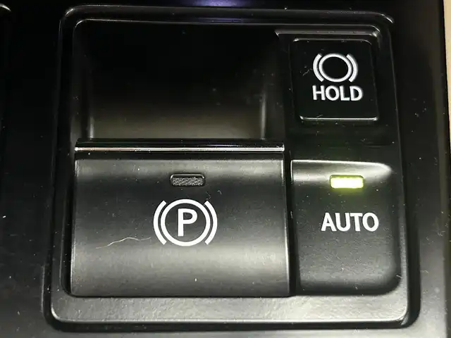 レクサス ＲＸ 450h バージョンL 道央・札幌 2017(平29)年 2.3万km ソニッククォーツ ・４WD/・メーカーナビ/・CD＆DVD＆フルセグTV＆BT/・本革シート/・D+N席シートヒーター＆ベンチレーション/・D+N席パワーシート/・衝突軽減ブレーキ/・ヘッドアップディスプレイ/・レーダークルーズコントロール/・コーナーセンサー/・パワーバックドア/・三眼LEDヘッドライト/・横滑り防止機能/・盗難防止システム/・オートライト/・オートハイビーム/・レーンアシスト/・純正アルミホイール/・純正フロアマット/・ドライブレコーダー前後/・ETC２.０/・スマートキー＆プッシュスタート/・スペア＆カードキー/・純正エンジンスターター