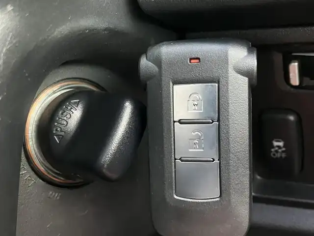 三菱 デリカＤ：５ D－Power package 道南・函館 2016(平28)年 5.5万km ダイヤモンドブラックマイカ /純正ナビ//フルセグTV//バックカメラ//ドライブレコーダー前後//ETC//オートクルーズコントロール//両側パワースライドドア//前席シートヒーター//ルーフラック//リアラダー//パドルシフト//HIDヘッドライト//オートライト//スマートキー