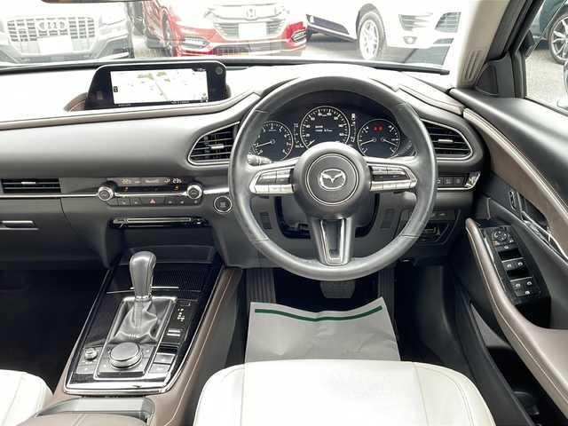 マツダ ＣＸ－３０ 20S Lパッケージ 東京都 2020(令2)年 5.5万km ポリメタルグレーM ワンオーナー/新車時保証書　整備記録簿/取扱説明書　ナビ説明書/スマートブレーキサポート/AT誤発進抑制制御【前/後】/レーンキープアシストシステム/レーダークルーズコントロール/ブラインドスポットモニタリング/アイドリングストップ/純正SDナビ/フルセグTV/CD/DVD/USB/BT/HDMI/360度カメラ　ETC/ドライブレコーダー【前後】/レザーシート/シートヒーター/運転席パワーシート/パワーバックドア/LEDヘッドライト/オートライト/スマートキー×2/パドルシフト付皮巻きハンドル/サイド/カーテンエアバック/横滑り防止装置/純正18インチアルミ