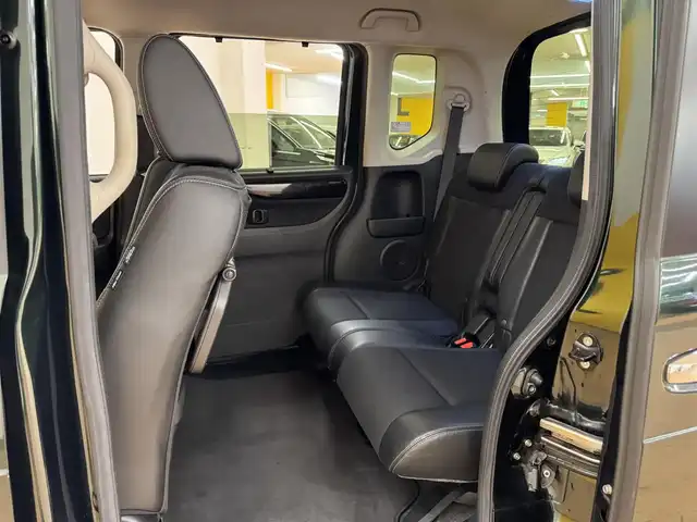 ホンダ Ｎ ＢＯＸ カスタム G ターボSSパッケージ 群馬県 2017(平29)年 7.5万km ブリティッシュグリーンP ホンダセンシング/・衝突軽減ブレーキ/・クルーズコントロール/・オートライト/純正7インチナビ/・AM/FM/ワンセグTV/・CD/Bluetooth/USB/両側電動スライドドア/バックカメラ/前席シートヒーター/HIDヘッドライト/LEDフォグランプ/パドルシフト/ETC/純正フロアマット/スマートキー/プッシュスタート