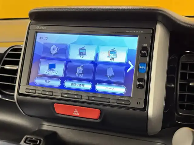 ホンダ Ｎ ＢＯＸ カスタム G ターボSSパッケージ 群馬県 2017(平29)年 7.5万km ブリティッシュグリーンP ホンダセンシング/・衝突軽減ブレーキ/・クルーズコントロール/・オートライト/純正7インチナビ/・AM/FM/ワンセグTV/・CD/Bluetooth/USB/両側電動スライドドア/バックカメラ/前席シートヒーター/HIDヘッドライト/LEDフォグランプ/パドルシフト/ETC/純正フロアマット/スマートキー/プッシュスタート