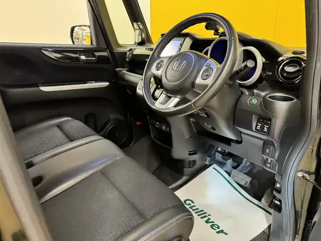 ホンダ Ｎ ＢＯＸ カスタム G ターボSSパッケージ 群馬県 2017(平29)年 7.5万km ブリティッシュグリーンP ホンダセンシング/・衝突軽減ブレーキ/・クルーズコントロール/・オートライト/純正7インチナビ/・AM/FM/ワンセグTV/・CD/Bluetooth/USB/両側電動スライドドア/バックカメラ/前席シートヒーター/HIDヘッドライト/LEDフォグランプ/パドルシフト/ETC/純正フロアマット/スマートキー/プッシュスタート