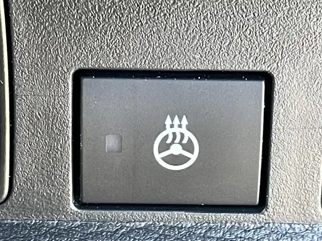 三菱 デリカミニ G プレミアム 福岡県 2023(令5)年 1.2万km アメジストブラック/シルキーホワイト マイパイロット/社外ナビ（ＡＶＩＣ－ＲＺ１１４）/マルチアラウンドモニター/衝突被害軽減ブレーキ/デジタルインナーミラー/ハンズフリー両側パワースライドドア/クリアランスソナー/ステアリングヒーター/前席シートヒーター/ルーフレール/ＥＴＣ/スマートキー/プッシュスタート/レーダークルーズコントロール