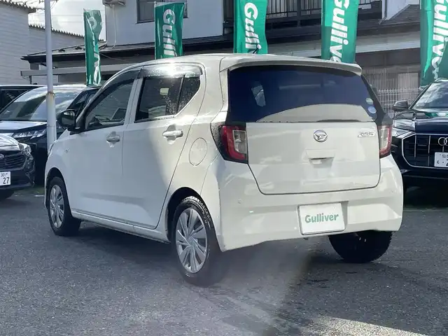 ダイハツ ミラ イース X SAⅢ 宮城県 2017(平29)年 4.7万km ホワイト 社外SDナビ/FM/AM/BT/コーナーセンサー/横滑り防止装置/衝突被害軽減システム/アイドリングストップ/LEDライト/オートマチックハイビーム/盗難防止装置/純正スチール冬タイヤ14インチ/社外アルミ夏タイヤ14インチ/電動格納ミラー/前後ドライブレコーダー/フロアマット/ETC