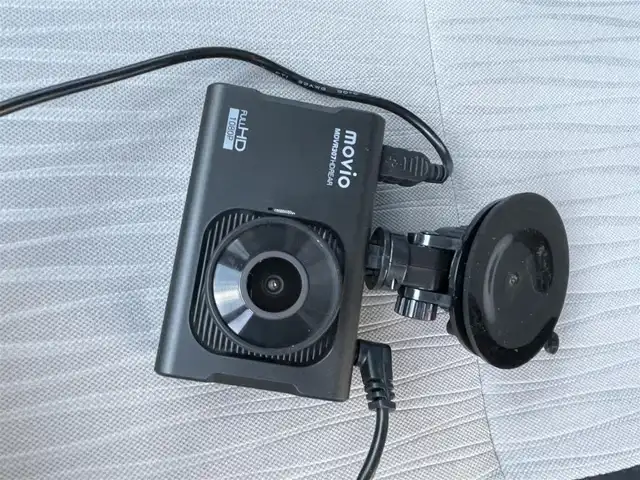 ダイハツ ミラ イース X SAⅢ 宮城県 2017(平29)年 4.7万km ホワイト 社外SDナビ/FM/AM/BT/コーナーセンサー/横滑り防止装置/衝突被害軽減システム/アイドリングストップ/LEDライト/オートマチックハイビーム/盗難防止装置/純正スチール冬タイヤ14インチ/社外アルミ夏タイヤ14インチ/電動格納ミラー/前後ドライブレコーダー/フロアマット/ETC