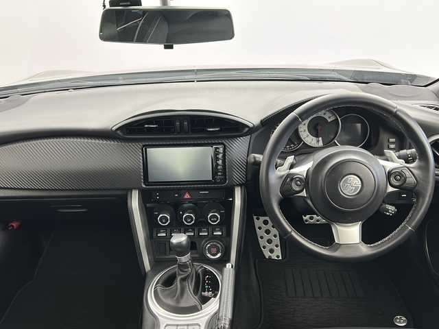 トヨタ ８６ GT 福島県 2018(平30)年 2.4万km ダークグレーメタリック /禁煙車//リアスポイラー//純正7インチナビ/・BT.CD.SD.AUX/・ワンセグTV//バックカメラ//ETC//ドライブレコーダー（F）//プッシュスタート//スマートキー×2//横滑り防止//LEDヘッドライト//LEDフォグライト//純正フロアマット//純正17インチAW