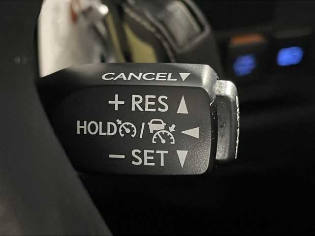 トヨタ アルファード S Cパッケージ 沖縄県 2022(令4)年 5.8万km ホワイトパールクリスタルシャイン ワンオーナー　/禁煙車/純正９インチナビ/（フルセグＴＶ　Ｂｌｕｅｔｏｏｔｈ）/バックカメラ/純正フリップダウンモニター　/モデリスタエアロ/前後ドライブレコーダー　/両側パワースライドドア　/社外デジタルインナーミラー/ＥＴＣ２．０/トヨタセーフティセンス/・プリクラッシュセーフティ/・レーンディパーチャーアラート/・オートマチックハイビーム/クルーズコントロール/レザーシート/パワーシート/シートヒーター、エアシート