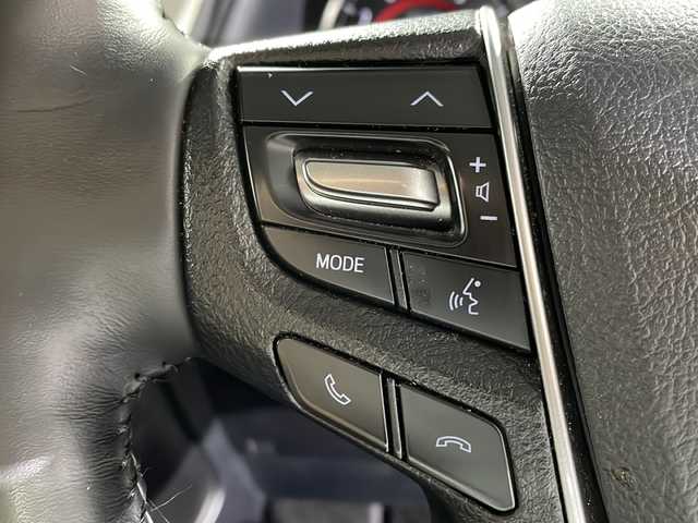 トヨタ アルファード S Cパッケージ 沖縄県 2022(令4)年 5.8万km ホワイトパールクリスタルシャイン ワンオーナー　/禁煙車/純正９インチナビ/（フルセグＴＶ　Ｂｌｕｅｔｏｏｔｈ）/バックカメラ/純正フリップダウンモニター　/モデリスタエアロ/前後ドライブレコーダー　/両側パワースライドドア　/社外デジタルインナーミラー/ＥＴＣ２．０/トヨタセーフティセンス/・プリクラッシュセーフティ/・レーンディパーチャーアラート/・オートマチックハイビーム/クルーズコントロール/レザーシート/パワーシート/シートヒーター、エアシート