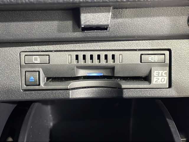 トヨタ アルファード S Cパッケージ 沖縄県 2022(令4)年 5.8万km ホワイトパールクリスタルシャイン ワンオーナー　/禁煙車/純正９インチナビ/（フルセグＴＶ　Ｂｌｕｅｔｏｏｔｈ）/バックカメラ/純正フリップダウンモニター　/モデリスタエアロ/前後ドライブレコーダー　/両側パワースライドドア　/社外デジタルインナーミラー/ＥＴＣ２．０/トヨタセーフティセンス/・プリクラッシュセーフティ/・レーンディパーチャーアラート/・オートマチックハイビーム/クルーズコントロール/レザーシート/パワーシート/シートヒーター、エアシート