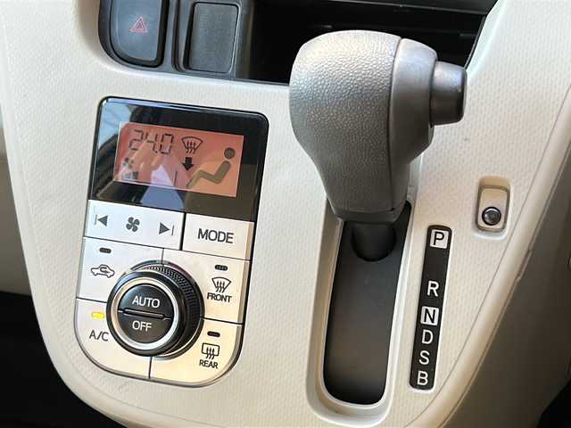 ダイハツ ムーヴ X SA 広島県 2014(平26)年 5.9万km パールホワイトⅢ 社外ナビ【AVIC-RZ86】/(CD/DVD/MSV/BT/SD)/衝突軽減/横滑り防止/ヘッドライトレベライザー/オートライト/スマートキー/プッシュスタート/スペアキー/ETC/ドアバイザー/リアセンサー/純正フロアマット/電格ミラー