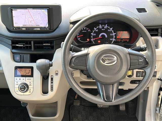 ダイハツ ムーヴ X SA 広島県 2014(平26)年 5.9万km パールホワイトⅢ 社外ナビ【AVIC-RZ86】/(CD/DVD/MSV/BT/SD)/衝突軽減/横滑り防止/ヘッドライトレベライザー/オートライト/スマートキー/プッシュスタート/スペアキー/ETC/ドアバイザー/リアセンサー/純正フロアマット/電格ミラー