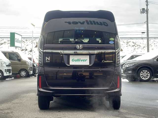 ホンダ Ｎ ＢＯＸ カスタム G L ターボ ホンダセンシング 青森県 2017(平29)年 7.8万km プレミアムベルベットパープル・パール ・4WD/・純正OPナビ/・バックカメラ/・フルセグ/CD/DVD/BT/・社外フリップダウンモニター/・両側パワースライドドア/・衝突軽減ブレーキ/・レーンキープアシスト/・追従型クルーズコントロール/・電子式パーキングブレーキ/・D＋N席シートヒーター/・オートマチックハイビーム/・パドルシフト/・純正ドライブレコーダー/・純正ETC/・社外AW冬タイヤ積込/・純正AW15インチ/・保証書・取説