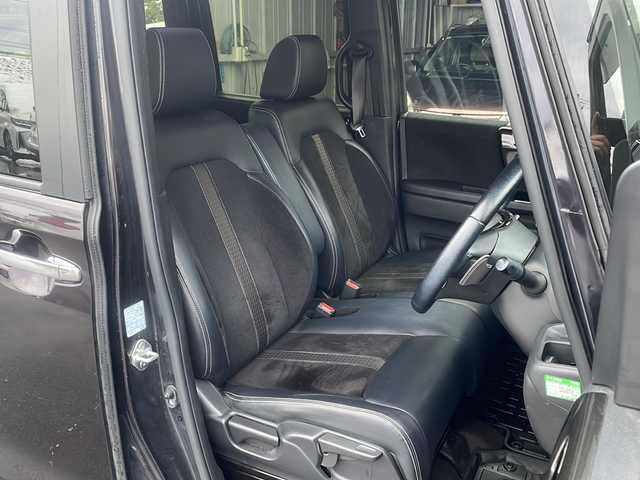 ホンダ Ｎ ＢＯＸ カスタム G L ターボ ホンダセンシング 青森県 2017(平29)年 7.8万km プレミアムベルベットパープル・パール ・4WD/・純正OPナビ/・バックカメラ/・フルセグ/CD/DVD/BT/・社外フリップダウンモニター/・両側パワースライドドア/・衝突軽減ブレーキ/・レーンキープアシスト/・追従型クルーズコントロール/・電子式パーキングブレーキ/・D＋N席シートヒーター/・オートマチックハイビーム/・パドルシフト/・純正ドライブレコーダー/・純正ETC/・社外AW冬タイヤ積込/・純正AW15インチ/・保証書・取説