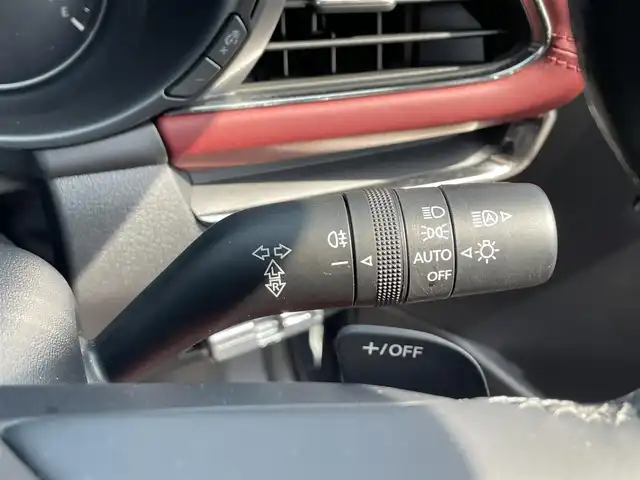 マツダ マツダ３ファストバック XD バーガンディセレクション 島根県 2019(令1)年 3.8万km ポリメタルグレーM 4WD/ワンオーナー/スマートシティブレーキ/純正ナビ/CD/DVD/DTV/Bluetooth/USB/HDMI/全方位カメラ/BOSEサウンド/レーダークルーズコントロール/HUD/赤革シート/パワーシート/シートヒーター /メモリーシート/社外AW付きスタッドレス積込/スマートキー/プッシュスタート /ステアリングスイッチ/ステアリングヒーター/パドルシフト/前後ドライブレコーダー/LEDオートライト/オートマチックハイビーム /純正18インチアルミホイール