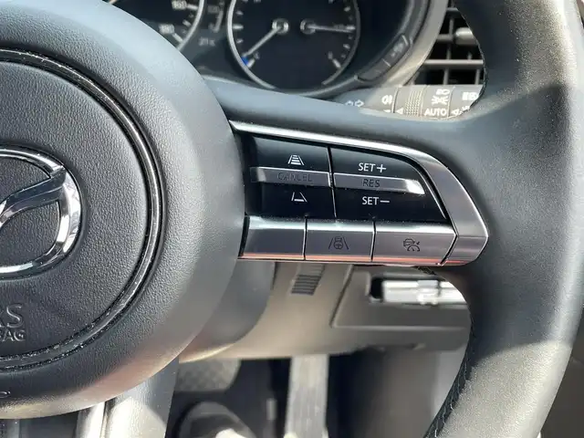 マツダ マツダ３ファストバック XD バーガンディセレクション 島根県 2019(令1)年 3.8万km ポリメタルグレーM 4WD/ワンオーナー/スマートシティブレーキ/純正ナビ/CD/DVD/DTV/Bluetooth/USB/HDMI/全方位カメラ/BOSEサウンド/レーダークルーズコントロール/HUD/赤革シート/パワーシート/シートヒーター /メモリーシート/社外AW付きスタッドレス積込/スマートキー/プッシュスタート /ステアリングスイッチ/ステアリングヒーター/パドルシフト/前後ドライブレコーダー/LEDオートライト/オートマチックハイビーム /純正18インチアルミホイール