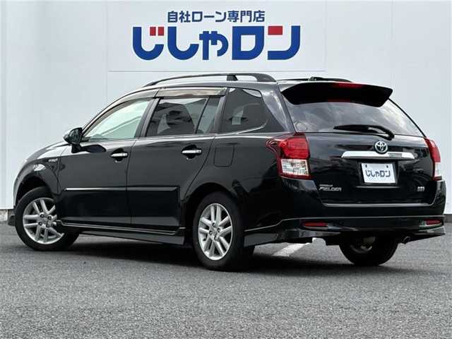 トヨタ カローラ フィールダー ハイブリッドG 埼玉県 2014(平26)年 11.7万km ブラックマイカ (株)IDOMが運営する【じしゃロン鳩ヶ谷店】の自社ローン専用車両になりますこちらは現金またはオートローンご利用時の価格です。自社ローンご希望の方は別途その旨お申付け下さい/登録時116140km/純正HDDナビ（NHZD-W62G）/　AM/FM/CD/DVD/MSV/BT/フルセグTV /バックカメラ/プッシュスタート/スマートキーx2/革巻きステアリング/ステアリングスイッチ/ビルトインETC/純正フルエアロ/純正15インチAW/革調シートカバー/ナノイー搭載エアコン/プラズマクラスター/フォグランプ/ルーフレール/電動格納機能付きメッキウインカーミラー/オールオートパワーウィンドウ/ドアバイザー/フロアマット/ISOFIX/保証書/取扱説明書