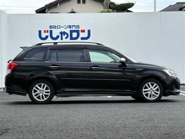 トヨタ カローラ フィールダー ハイブリッドG 埼玉県 2014(平26)年 11.7万km ブラックマイカ (株)IDOMが運営する【じしゃロン鳩ヶ谷店】の自社ローン専用車両になりますこちらは現金またはオートローンご利用時の価格です。自社ローンご希望の方は別途その旨お申付け下さい/登録時116140km/純正HDDナビ（NHZD-W62G）/　AM/FM/CD/DVD/MSV/BT/フルセグTV /バックカメラ/プッシュスタート/スマートキーx2/革巻きステアリング/ステアリングスイッチ/ビルトインETC/純正フルエアロ/純正15インチAW/革調シートカバー/ナノイー搭載エアコン/プラズマクラスター/フォグランプ/ルーフレール/電動格納機能付きメッキウインカーミラー/オールオートパワーウィンドウ/ドアバイザー/フロアマット/ISOFIX/保証書/取扱説明書