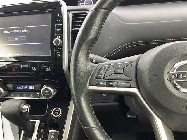 日産 セレナ ハイウェイスターVセレクションⅡ 宮城県 2017(平29)年 6.2万km ダイヤモンドブラック 禁煙車/プロパイロット/エマージェンシーブレーキ/車線逸脱警報/アラウンドビューモニター/パーキングアシスト/純正フリップダウンモニター/純正9インチナビ/・CD.DVD.SD.BT/フルセグTV/両側パワースライドドア/純正ドライブレコーダー（F）/ビルトインETC/アイドリングストップ/横滑り防止装置/LEDヘッドライト/フォグランプ/プッシュスタート/スマートキー/電動パーキングブレーキ/オートホールド/純正16インチアルミホイール/純正フロアマット/後席ロールサンシェード/シートバックテーブル
