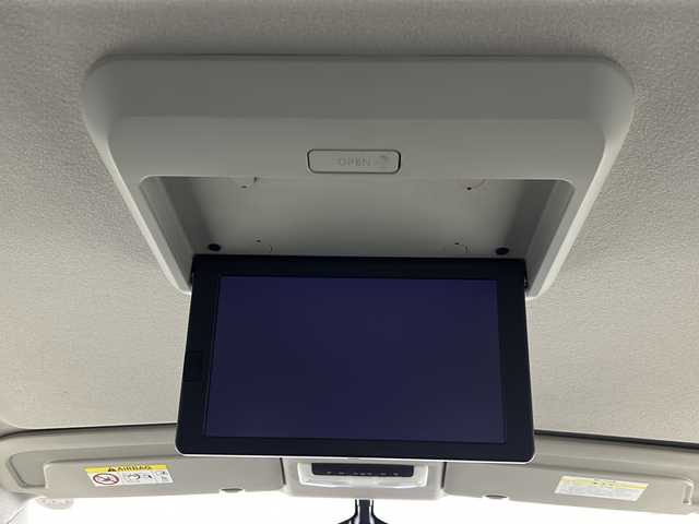 日産 セレナ ハイウェイスターVセレクションⅡ 宮城県 2017(平29)年 6.2万km ダイヤモンドブラック 禁煙車/プロパイロット/エマージェンシーブレーキ/車線逸脱警報/アラウンドビューモニター/パーキングアシスト/純正フリップダウンモニター/純正9インチナビ/・CD.DVD.SD.BT/フルセグTV/両側パワースライドドア/純正ドライブレコーダー（F）/ビルトインETC/アイドリングストップ/横滑り防止装置/LEDヘッドライト/フォグランプ/プッシュスタート/スマートキー/電動パーキングブレーキ/オートホールド/純正16インチアルミホイール/純正フロアマット/後席ロールサンシェード/シートバックテーブル