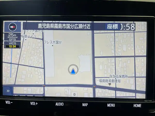 トヨタ ノア ハイブリッド Si ダブルバイビー 鹿児島県 2018(平30)年 8.6万km ホワイトパールクリスタルシャイン 禁煙車/トヨタセーフティセンスC/　・プリクラッシュセーフティ/　・レーンディバーチャーアラート/　・オートマチックハイビーム/先行車発進告知機能/クルーズコントロール(追従走行無し)/純正9型ナビ/　・Bluetooth/　・フルセグTV/　・CD/DVD/　・AM/FM/純正後席モニター/両側パワースライドドア/ETC/モデリスタエアロ/全席オートパワーウィンドウ/純正フロアマット/電動格納ミラー/ステアリングリモコン