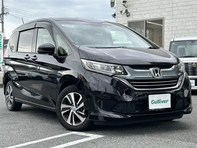 ホンダ フリード ハイブリット EX 奈良県 2018(平30)年 3.5万km プレミアムスパークルブラックパール 1オーナー/社外ナビ(CN-RE04D)/BT/TV/SD//ALPINE後席モニター/両側パワスラ/衝突軽減システム/レーンキープアシスト/追従式レーダークルコン/横滑り防止装置/バックカメラ/ETC/ドラレコ/ハーフレザー/シートヒーター/三列シート/社外フロアマット/カーテンエアバック/保証書・取説・スペアキー付