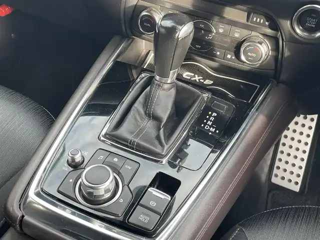 マツダ ＣＸ－８ XD プロアクティブ 茨城県 2018(平30)年 8.8万km マシーングレープレミアムM /衝突被害軽減ブレーキ//BOSEサウンド//純正ナビ/　　AM/FM/BT/フルセグTV//レーダークルーズコントロール//パワーシート//シートメモリ//シートヒーター//純正アルミホイール//LEDヘッドライト//ハンドルヒーター//電子パーキングブレーキ//ブレーキオートホールド//ETC//スマートキー