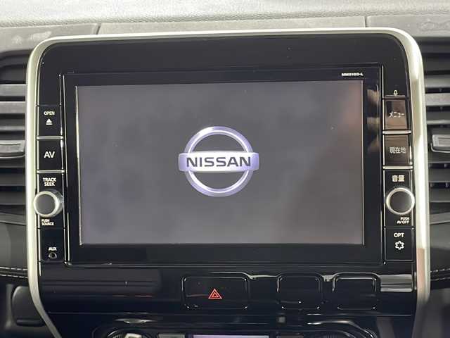 日産 セレナ ハイウェイスター プロパイロットED 広島県 2017(平29)年 5.4万km ダイヤモンドブラック 禁煙車/純正９型ナビ/ALPINE後席フリップダウンモニター/バックカメラ/フロントエアロ/両側パワースライドドア/レーダークルーズコントロール/ＥＴＣ/レーンキープ/衝突被害軽減/踏み間違い防止/コーナーセンサー/純正16インチアルミホイール(195/60/R16)/エアバッグ(運転席/助手席/サイド/カーテン)