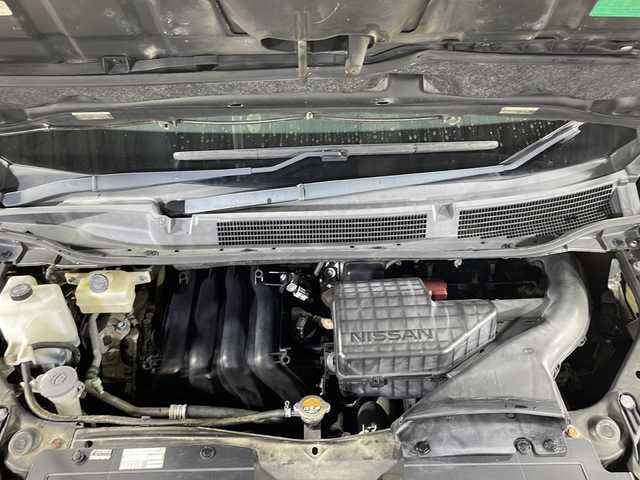 日産 セレナ HWS S HV Vセレ +Sefty 沖縄県 2014(平26)年 6.9万km ダイヤモンドブラック 禁煙車　/８人乗り　/純正７インチナビ/（ＢＴ，フルセグ，ＡＭ／ＦＭ，ＣＤ／ＤＶＤ）　/アラウンドビューモニター　/両側パワースライドドア　/純正11インチフリップダウンモニター　/クルーズコントロール　/コーナーセンサー/エマージェンシーブレーキ/ビルトインＥＴＣ　/純正ドアバイザー/純正フロアマット/純正１６インチアルミホイール