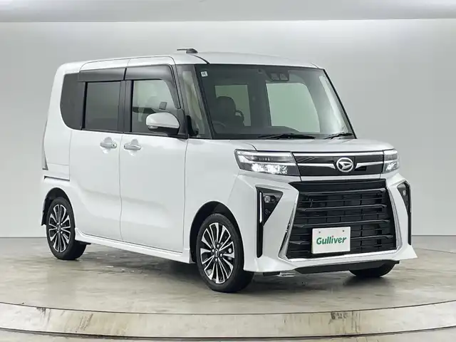 ダイハツ タント カスタム RS 愛知県 2024(令6)年 0.3万km シャイニングホワイトパール 7インチナビ/（CD/DVD/Bluetooth/フルセグTV）/バックカメラ/スマートアシストIII/・衝突軽減ブレーキ/・レーンキープアシスト/・オートマチックハイビーム/・誤発進抑制機能/・パーキングセンサー/ETC/シートヒーター/両側パワースライドドア/純正15インチアルミホイール/アイドリングストップ/スマートキー/スペアキー1本/プッシュスタート/LEDヘッドライト/フロントフォグランプ/オートライト/純正フロアマット/横滑り防止装置