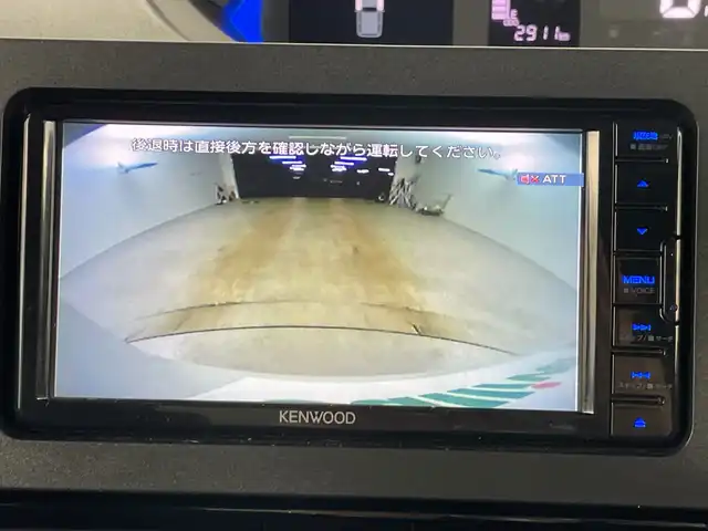 ダイハツ タント カスタム RS 愛知県 2024(令6)年 0.3万km シャイニングホワイトパール 7インチナビ/（CD/DVD/Bluetooth/フルセグTV）/バックカメラ/スマートアシストIII/・衝突軽減ブレーキ/・レーンキープアシスト/・オートマチックハイビーム/・誤発進抑制機能/・パーキングセンサー/ETC/シートヒーター/両側パワースライドドア/純正15インチアルミホイール/アイドリングストップ/スマートキー/スペアキー1本/プッシュスタート/LEDヘッドライト/フロントフォグランプ/オートライト/純正フロアマット/横滑り防止装置
