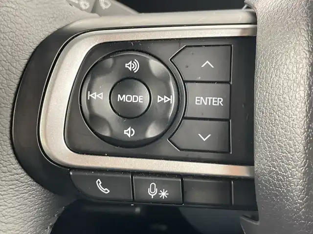 ダイハツ タント カスタム RS 愛知県 2024(令6)年 0.3万km シャイニングホワイトパール 7インチナビ/（CD/DVD/Bluetooth/フルセグTV）/バックカメラ/スマートアシストIII/・衝突軽減ブレーキ/・レーンキープアシスト/・オートマチックハイビーム/・誤発進抑制機能/・パーキングセンサー/ETC/シートヒーター/両側パワースライドドア/純正15インチアルミホイール/アイドリングストップ/スマートキー/スペアキー1本/プッシュスタート/LEDヘッドライト/フロントフォグランプ/オートライト/純正フロアマット/横滑り防止装置