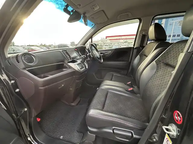 ホンダ Ｎ ＷＧＮ カスタム G ターボパッケージ 熊本県 2014(平26)年 7万km プレミアムゴールドパープルパール 純正ナビ/・AM/FM/CD/DVD/BT/SD/・ワンセグTV/バックカメラ/ETC/衝突軽減ブレーキ/横滑り防止装置/革巻きステアリング/ステアリングスイッチ/パドルシフト/フォグランプ/オートライト/ドライブレコーダー/クルーズコントロール/純正フロアマット/純正アルミホイール/電動格納ミラー/ウインカーミラー/ドアバイザー/スペアキー