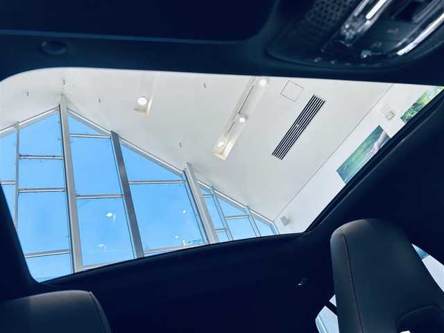 メルセデス・ベンツ ＣＬＡ２００ｄ Sブレーク AMGライン 大阪府 2020(令2)年 3万km コスモスブラック レーダーセーフティP/サンルーフ/ハーフ革/メモリ付きパワーシート/シートヒーター/ACC/ＨＵＤ/純正ナビ/ＴＶ/360度カメラ/純正18インチＡＷ/ＬＥＤヘッドライト/アンビエントライト/電動リアゲート/ワイヤレス充電/ブラインドスポット