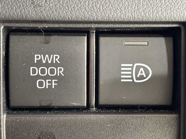 トヨタ ヴェルファイア Z プレミア 福岡県 2024(令6)年 1.5万km ブラック 法人ワンオーナー/純正１４型ナビ/後席モニター/左右独立ムーンルーフ/後席電動サンシェード/パノラミックビューモニター/デュアルパワースライドドア/ビルトインＥＴＣ/シグネチャーイルミグリル（モデリスタ）/イルミルーフスポイラー（モデリスタ）/デジタルインナーミラー/前後ドライブレコーダー/ＴｏｙｏｔａＳａｆｔｙＳｅｎｓｅ/ドライバーモニターカメラ/アドバンスドパーク/プレミアムナッパレザーシート/パワーバックドア/ユニバーサルステップ/スペアキー×１