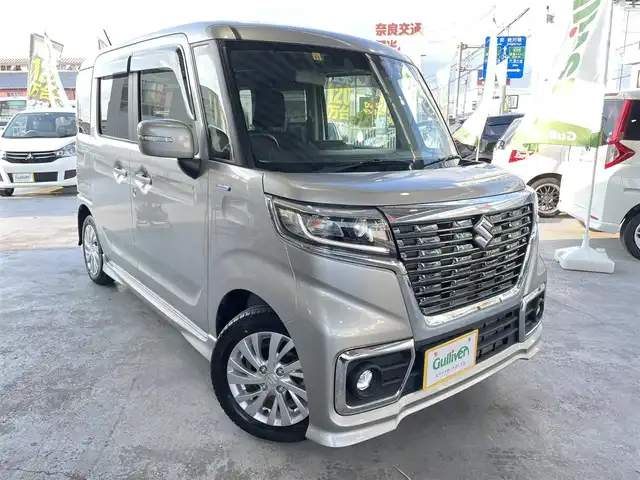 スペーシアカスタム グリル シルバー 車-