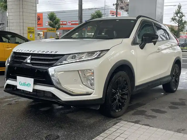三菱 エクリプス クロス ブラックエディション 愛知県 2020(令2)年 3.9万km シルキーホワイト 4WD／S-AWC/BLACK Edition専用装備/・ピアノブラックフロントグリル/・ブラックマイカドアミラー〈電格／ヒーター付〉/・ブラック塗装18インチAW/ALPINE11型フローティングナビ〈XF11NX〉/・DVD／Bluetooth／地デジTV/バックカメラ/前席シートヒーター/ヘッドアップディスプレイ/ボンネットエンブレム/電動パーキング＆オートホールド/e-アシスト/・衝突被害軽減ブレーキ/・車線逸脱警報システム/・レーダークルーズコントロール/・オートマチックハイビーム/・誤発進抑制制御/・後側方車両検知システム/スマートキーシステム