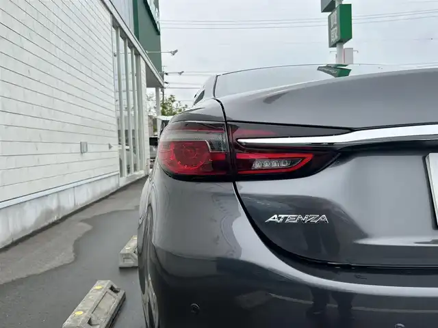 マツダ アテンザ セダン XD Lパッケージ 静岡県 2019(令1)年 5.8万km マシーングレープレミアムM i-ACTIVSENSE/純正SDナビ/　FM AM CD DVD Bluetooth AUX/フルセグTV/ETC/前後ドライブレコーダー/LEDオートヘッドライト/レーダークルーズコントロール/パワーシート(前席)/全席シートヒーター/シートベンチレーション/ヘッドアップディスプレイ/純正19インチアルミホイール/リアサンシェード/ワンオーナー/BOSEプレミアムサウンド/ブラウンレザーシート/アラウンドビューモニター