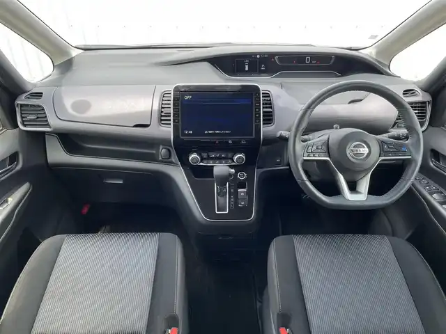 日産 セレナ ハイウェイスター V 福岡県 2020(令2)年 4万km マルーンレッド プロパイロット/フリップダウンモニター/純正１０インチナビ/フルセグTV/CD/DVD/BD/SD/AM/FM/全周囲カメラ/衝突軽減/両側パワースライドドア/ＢＳＷ/パーキングアシスト/ＬＥＤオートライト/ＥＴＣ