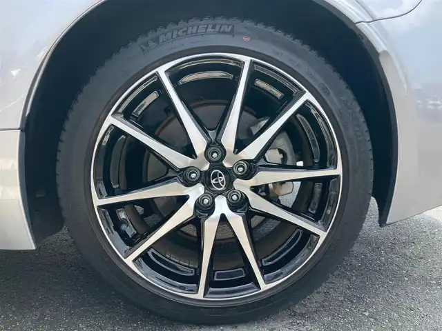 トヨタ ＧＲ８６ SZ 静岡県 2022(令4)年 4万km アイスシルバーメタリック EyeSight/純正9インチナビ(NSZT-Y68T)/　AM FM CD DVD Bluetooth SDREC/フルセグTV/ETC/LEDオートヘッドランプ/レーダークルーズコントロール/リアクリアランスソナー/純正17インチアルミホイール/スマートキー2本/パドルシフト/バックモニター/前方ドライブレコーダー