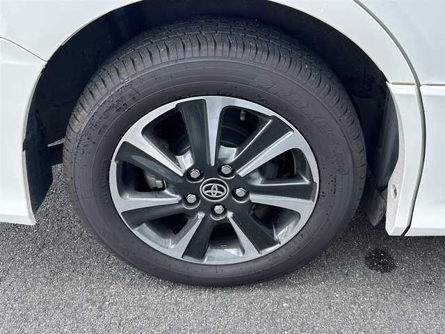 トヨタ ノア Si ダブルバイビーⅢ 奈良県 2020(令2)年 4.1万km ホワイトパールクリスタルシャイン 純正ナビ [NSZT-W68T]/バックカメラ /クルーズコントロール/前後コーナーセンサー/レーンキープアシスト/フルセグTV /両側パワースライドドア /ハーフレザーシート /トヨタセーフティセンス /純正16インチAW /コンビステアリング /ビルトインETC /スマートキー2本