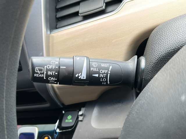 ホンダ フリード ハイブリット G ホンダセンシング 広島県 2019(令1)年 6.9万km プレミアムスパークルブラックパール 禁煙/純正ナビ/CD/DVD/DTV/Bluetooth/バックカメラ/両側パワースライドドア/レーダークルーズコントロール/LEDオートライト/スマートキー/スペアキー/プッシュスタート/ビルトインETC/ドライブレコーダー/ステアリングスイッチ/コーナーセンサー/純正フロアマット/ドアバイザー