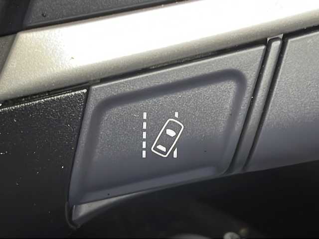 トヨタ ハリアー プレミアム スタイルモーヴ 広島県 2015(平27)年 3.8万km スパークリングブラックパールクリスタルシャイン 純正8型ナビ　/シートヒーター　/バックカメラ　/フルセグTV　/パワーシート　/クルーズコントロール　/オートハイビーム/衝突軽減ブレーキ　/レーンキープアシスト　/LEDヘッドランプ　/ドライブレコーダー　/ETC/純正18インチアルミホイール(235/55/R18)/エアバック（運転席/助手席/サイド/カーテン）