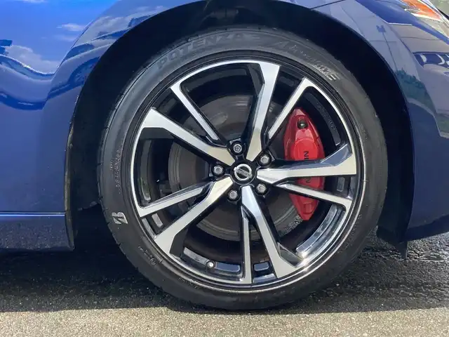 日産 フェアレディ Ｚ バージョンS 静岡県 2021(令3)年 1.7万km オーロラフレアブルーパール 純正HDDナビ/　AM FM CD DVD Bluetooth/ビルトインETC/HIDオートヘッドランプ/純正19インチアルミホイール/革巻きステアリング/ステアリングスイッチ/フロントフォグランプ/スマートキー＆プッシュスタート/純正フロアマット/6速MT/フルセグTV/バックモニター