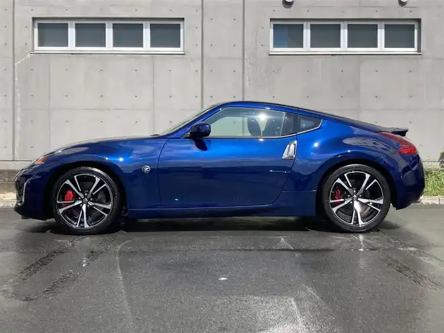 日産 フェアレディ Ｚ バージョンS 静岡県 2021(令3)年 1.7万km オーロラフレアブルーパール 純正HDDナビ/　AM FM CD DVD Bluetooth/ビルトインETC/HIDオートヘッドランプ/純正19インチアルミホイール/革巻きステアリング/ステアリングスイッチ/フロントフォグランプ/スマートキー＆プッシュスタート/純正フロアマット/6速MT/フルセグTV/バックモニター