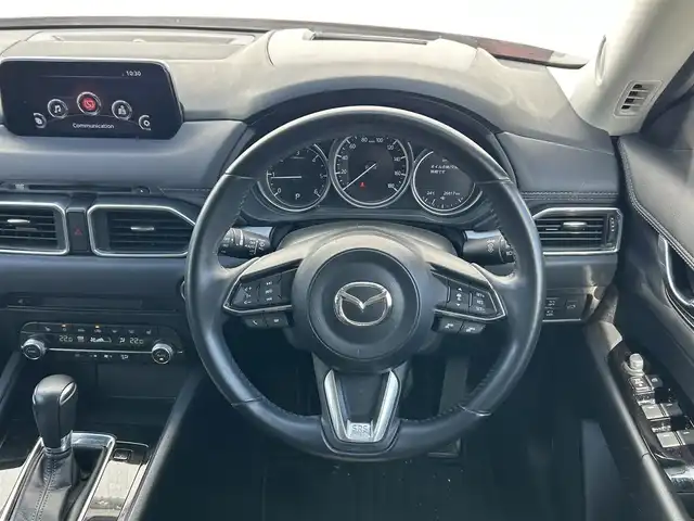 マツダ ＣＸ－５ XD プロアクティブ 三重県 2019(令1)年 2.7万km ソウルレッドクリスタルM 純正ナビ　/バックカメラ　/ＢＳＭ　/ＥＴＣ　/コーナーセンサー　/スペアキー　/パワーバックドア　/前席シートヒーター　/運転席パワーシート/レーダークルーズコントロール　/レーンキープアシスト/衝突軽減ブレーキ/ＵＳＢ給電ポート/ＬＥＤヘッドライト　/オートハイビーム　/オートライト/革巻きステアリング/ステアリングスイッチ/フロアマット/電動格納ミラー/禁煙車