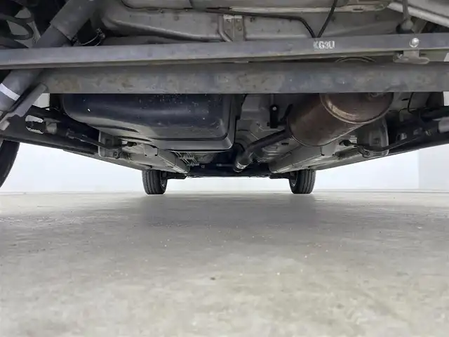 三菱 ｅＫワゴン G　セーフティPKG 大分県 2015(平27)年 3.1万km シルキーホワイト 社外SDナビ/（フルセグ/CD/DVD/AM/FM)/アラウンドビューモニター/衝突軽減ブレーキ/オートハイビーム/オートライト/HIDヘッドライト/オートエアコン/運転席シートヒーター/純正アルミホイール/電動格納ミラー/プッシュスタート・スマートキー/保証書・取扱説明書