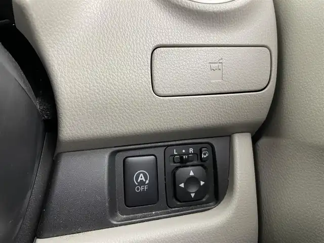 三菱 ｅＫワゴン G　セーフティPKG 大分県 2015(平27)年 3.1万km シルキーホワイト 社外SDナビ/（フルセグ/CD/DVD/AM/FM)/アラウンドビューモニター/衝突軽減ブレーキ/オートハイビーム/オートライト/HIDヘッドライト/オートエアコン/運転席シートヒーター/純正アルミホイール/電動格納ミラー/プッシュスタート・スマートキー/保証書・取扱説明書